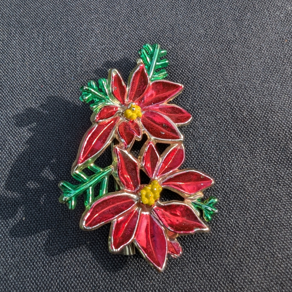 Poinsettia Brooch Vintage